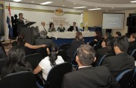 Foros "Educando para No Olvidar" en la Universidad Católica en Paraguay