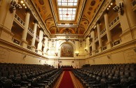 El edificio del excongreso Nacional de Chile acogerá a partir del próximo 3 de Noviembre a líderes políticos, judiciales, edcuativos y de la sociedad civil del mundo para desarrollar la Cumbre de Integración por la Paz: CUMIPAZ.