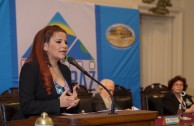 La Directora General de la EMAP, Lic. Gabriela Lara, dio apertura a la Sesión Educativa correspondiente al  segundo día de la Cumbre de Integración por la Paz, CUMIPAZ, efectuada en el ex Congreso de la República, en Santiago de Chile.