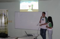 Panama da charlas en universidades y colegios sobre el Dia de la Madre Tierra