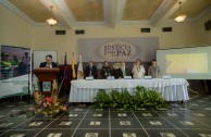 En Santa Marta, Colombia se propuso un espacio de diálogo y análisis sobre derechos humanos y políticas públicas en favor de la paz. 