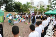 Around 1,600 Salvadoran students and teachers showed their interest in the future of Mother Earth