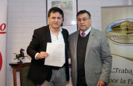 Alcaldes chilenos reciben la proclama