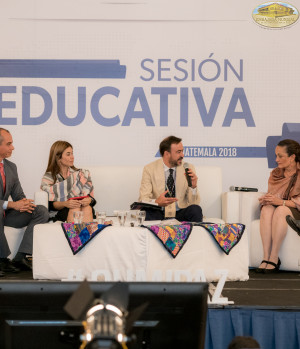 Educación y desarrollo social