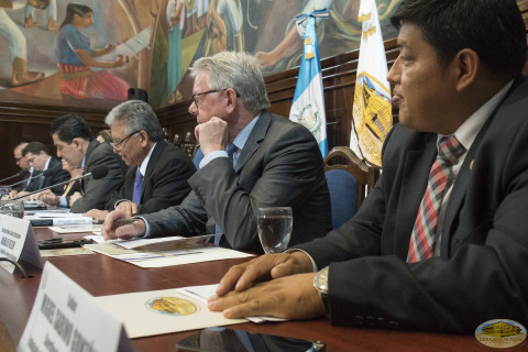 autoridades legislativas convergen en congreso de Guatemala invitados de Honor