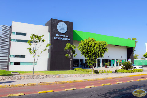 rse-puebla-explanada_del_evento_rse_unidad_de_seminarios_de_la_buap-_benemerita_universidad_autonoma_de_puebla Explanada del evento