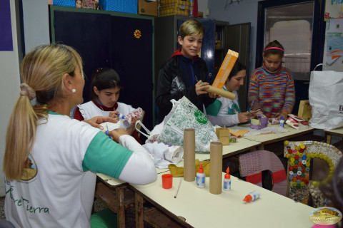 charla_escuela_502_madre_tierra_argentina_6 responsabilidad ambiental